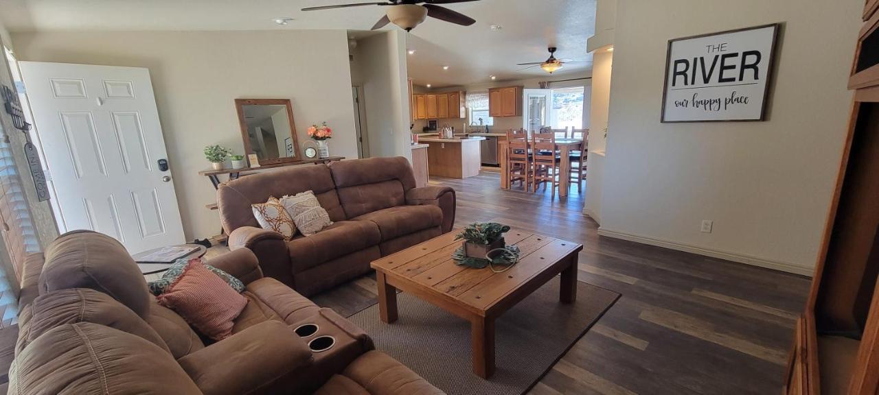 Parker Strip Pool House With Game Room! المظهر الخارجي الصورة