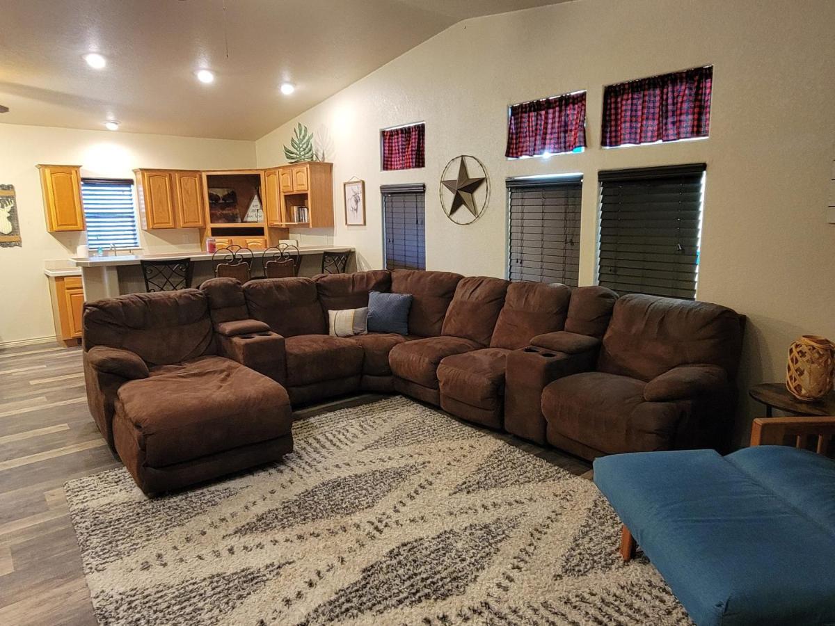 Parker Strip Pool House With Game Room! المظهر الخارجي الصورة
